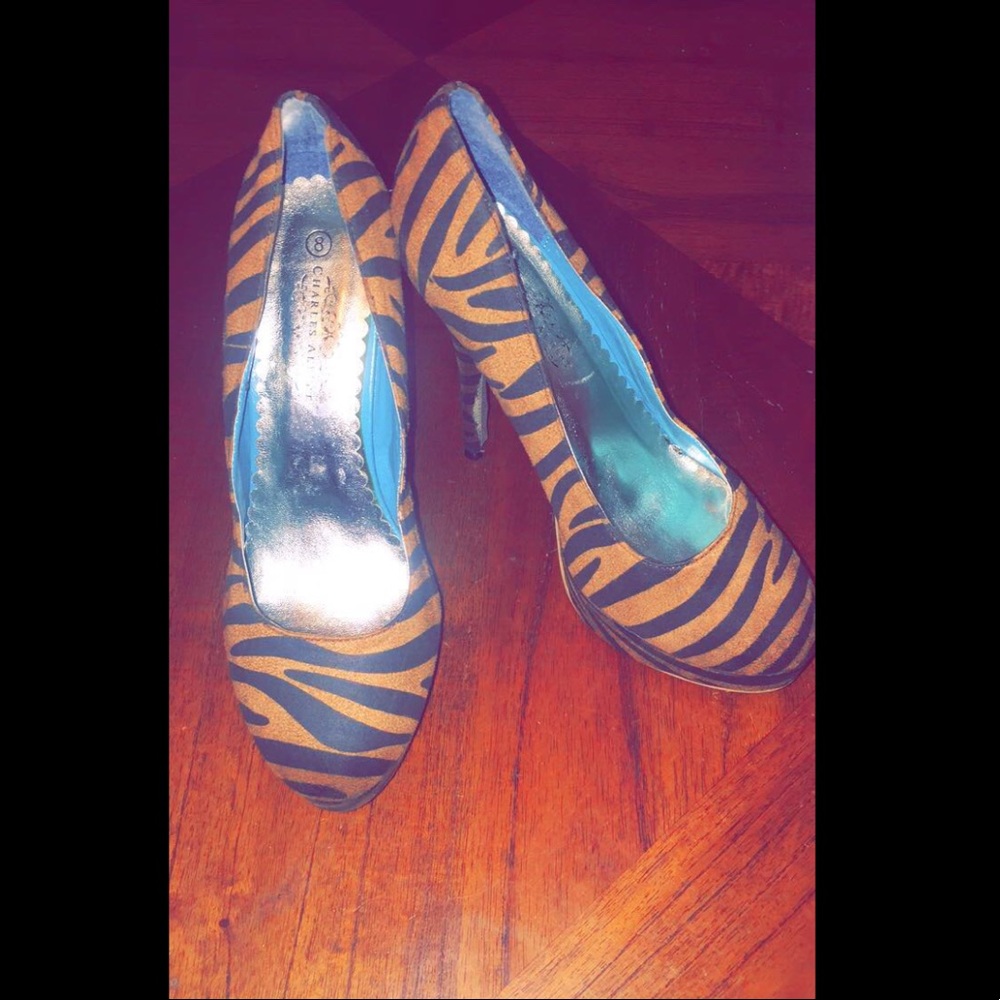 Charles Albert heels